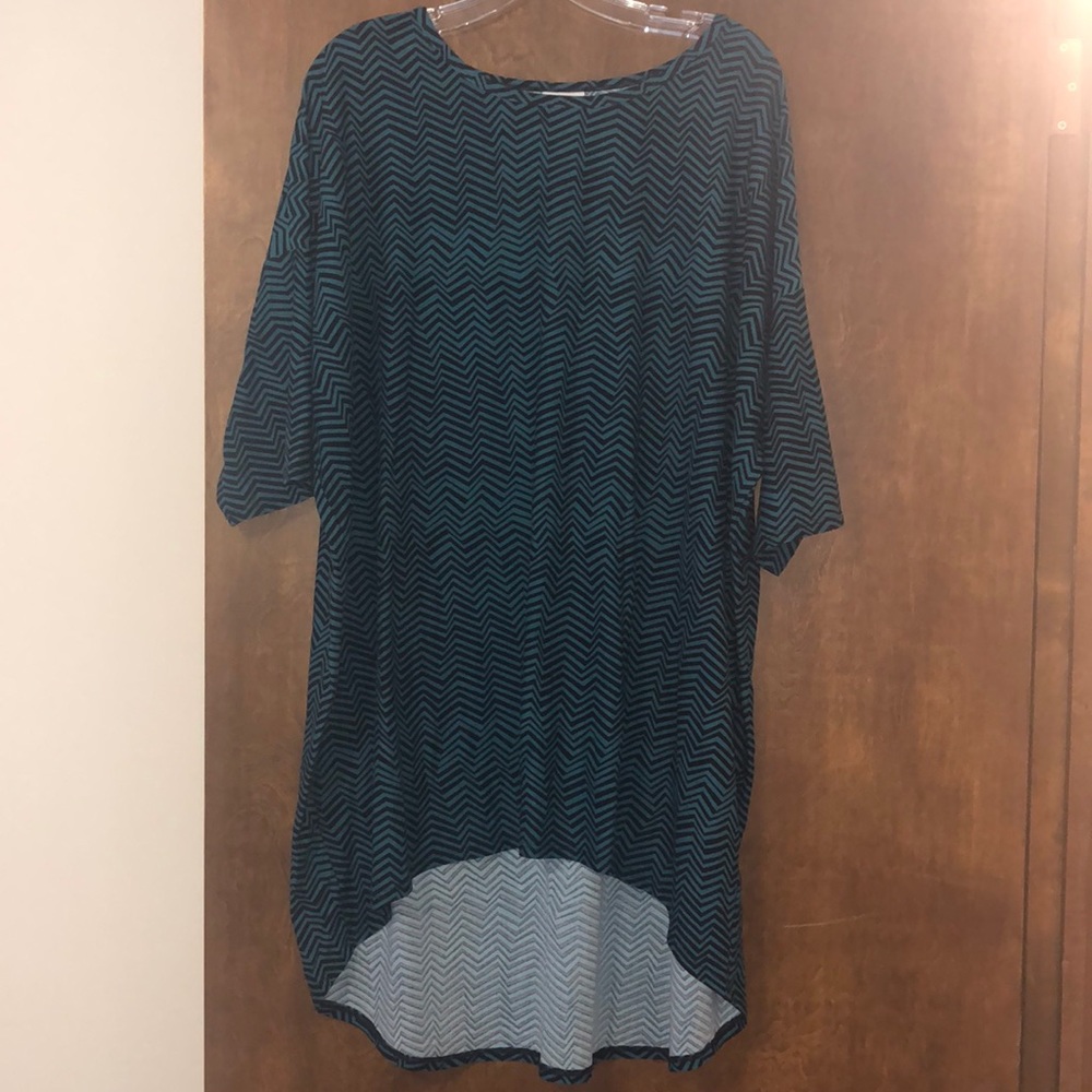Lularoe Irma shirt xl leggings material